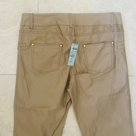 Cache Khaki Capri Pants - Picture 2 of 7